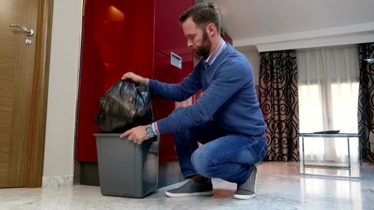 Best Furniture Removal  in Inverness, IL